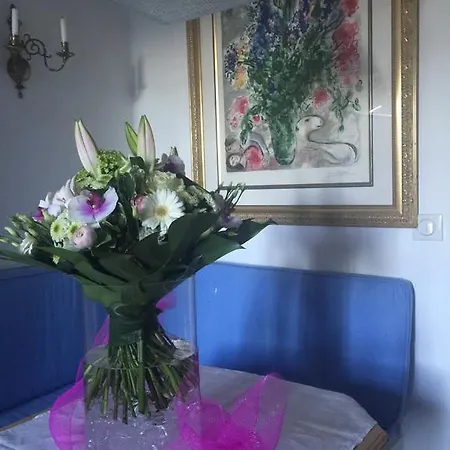 La Maisonette 3*
