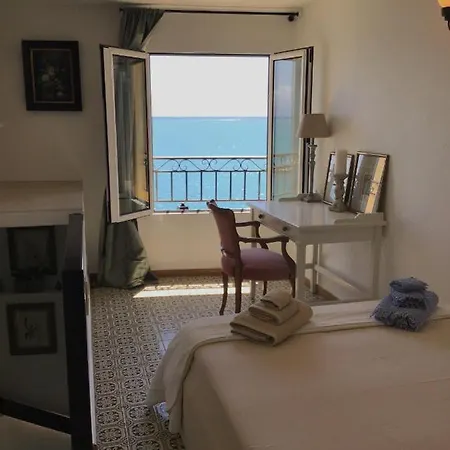 Guest house La Maisonette Antibes