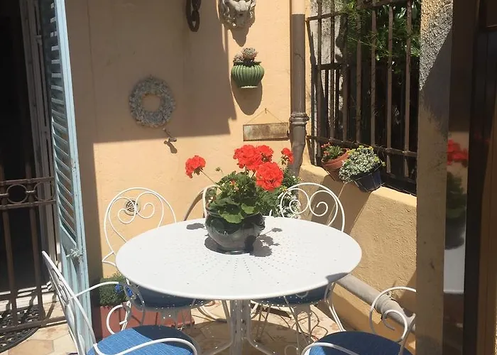 La Maisonette אנטיב