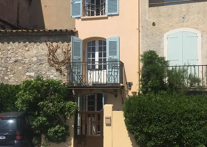 La Maisonette בית הארחה